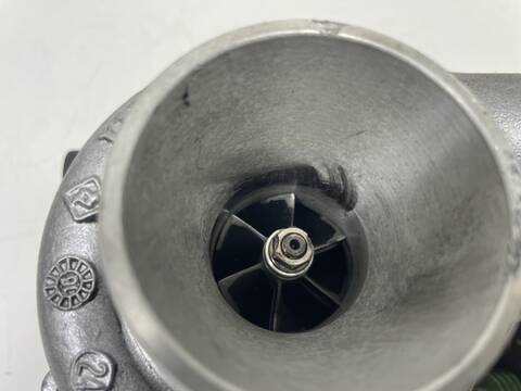 Foto 3ª: Turbocompresor Opel Astra A17DTR (2009)