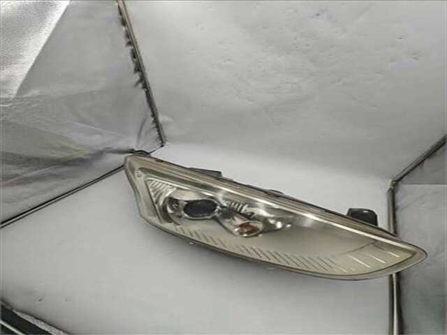 Foto 3ª: Faro Derecho Ford B Max 1.6 TITANIUM [1.6 LTR. - 70 KW TDCI CAT] (CB2)(2012 _) [T3JB]