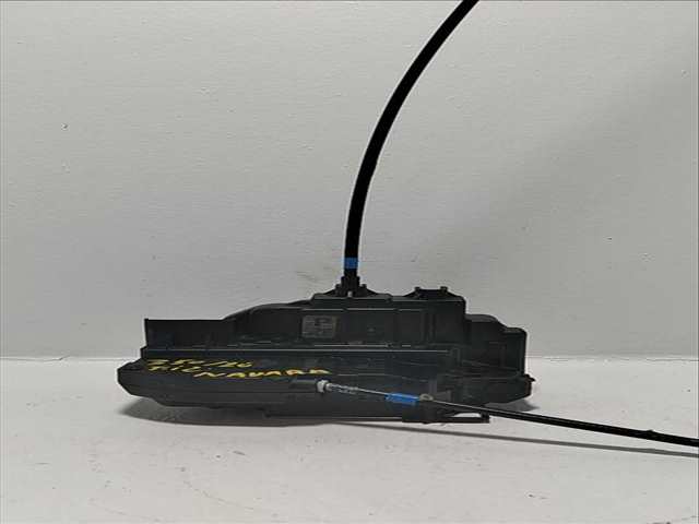 Cerradura Puerta Trasera Izquierda Nissan Navara 2.5 DCI DIESEL CAT 171CV