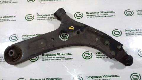 Brazo Suspension Delantero Derecho Hyundai i30 1.4 CAT 99CV 73KW