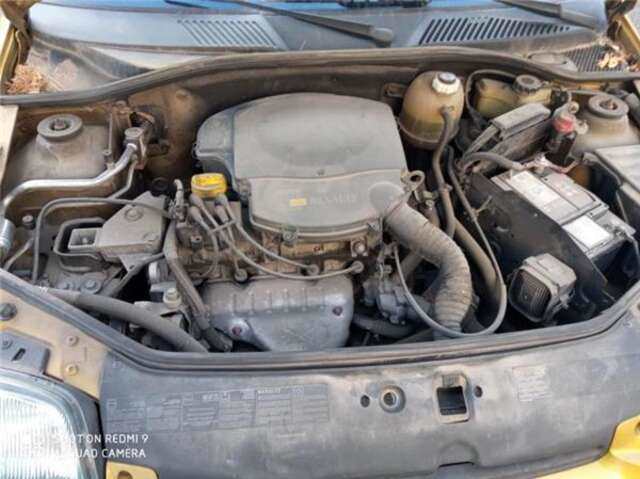 Foto 3ª: Cuna de Motor Renault Clio 1.4 ALIZE [1.4 LTR. - 55 KW] [E7J]