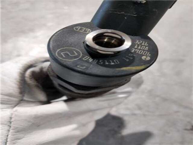 Foto 2ª: Inyectores Fiat Stilo 1.9 JTD 115 [1.9 LTR. - 85 KW JTD CAT] [192A1000]