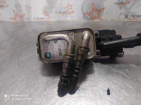 Foto 4ª: Radiador Aceite Mercedes Clase C 160 350 219.356) 272CV 200KW [272964] (2004)