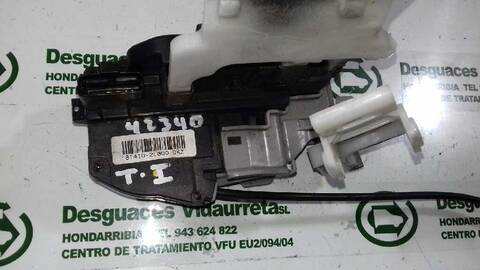 Foto 2ª: Cerradura Puerta Trasera Izquierda Hyundai i30 CLASSIC GL 109CV 80KW [G4FA] (2009)