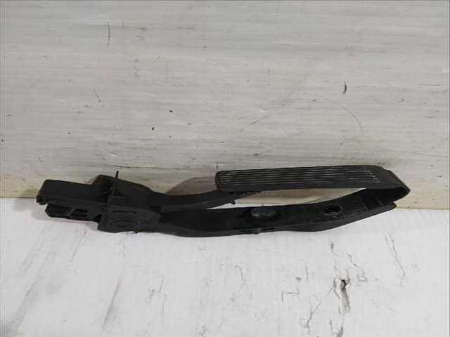 Foto 2ª: Pedal Acelerador Mercedes Clase C 160 CLK 240 209.361) 170CV [M 112.912] (2002)