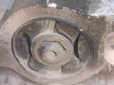 Foto 2ª: Brazo Suspension Delantero Derecho Volkswagen Golf BKC (2004)