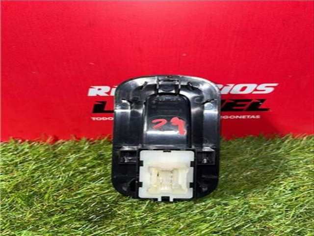 Foto 3ª: Botonera Elevalunas Renault Master L2H2 HKA 3 5TDCI DIESEL CAT 150CV 110KW FURGON [M9T 716] (2021)