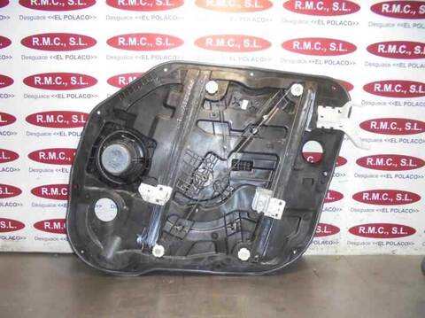 Foto 4ª: Elevalunas Eléctrico Delantero Izquierdo Kia Carens BASIC 116CV 85KW [D4FD] (2015)