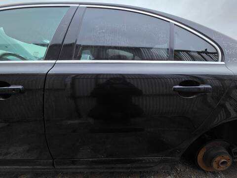 Puerta Trasera Izquierda Volvo S80 D5244T4 BERLINA AUT.