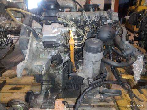 Foto 2ª: Motor Completo Volkswagen Golf BERLINA (2000)