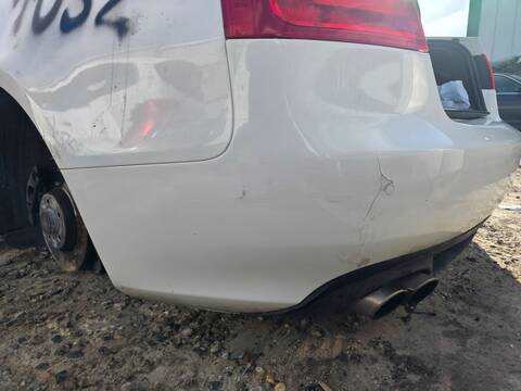 Foto 3ª: Paragolpes Trasero Audi A5 2.0 TFSI 132KW) 179CV (2008)