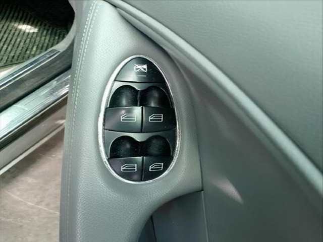 Botonera Elevalunas Mercedes Clase C 160 CLS 320 CDI 219.322) 224CV
