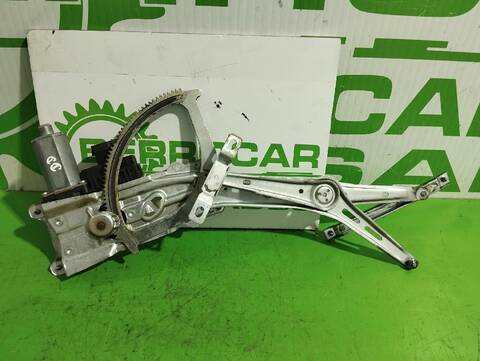 Foto 3ª: Elevalunas Eléctrico Delantero Derecho Opel Astra ESSENTIA 90CV [Z14XEP] (2004)