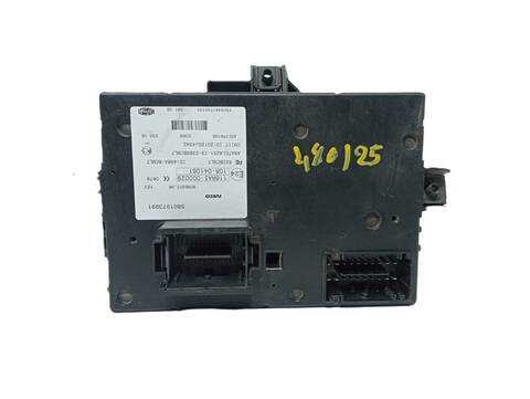 Foto 3ª: Caja Reles Fusibles Iveco Daily F1AGL411C FURGON (2017)