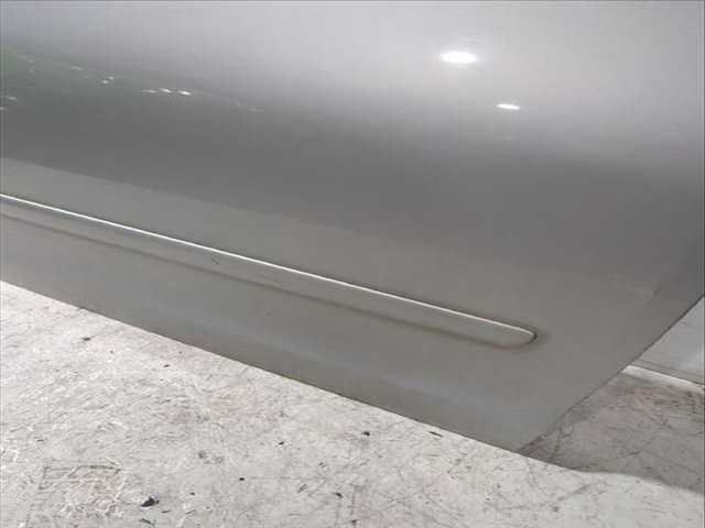 Foto 3ª: Puerta Delantera Derecha Volkswagen Polo 1.9 SDI 64CV [ASY] (2001)