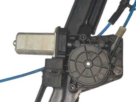 Foto 3ª: Elevalunas Eléctrico Delantero Derecho Bmw Serie 3 315 320 D (2011)