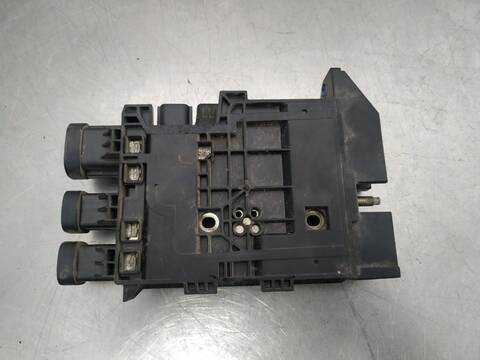 Foto 2ª: Caja Reles Fusibles Renault Fluence EXPRESSION 106CV 78KW [K9K832] (2010)