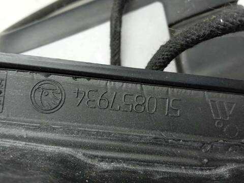 Foto 3ª: Retrovisor Derecho Skoda Yeti EDITION OUTDOOR 110CV 81KW [CFHA] (2014)