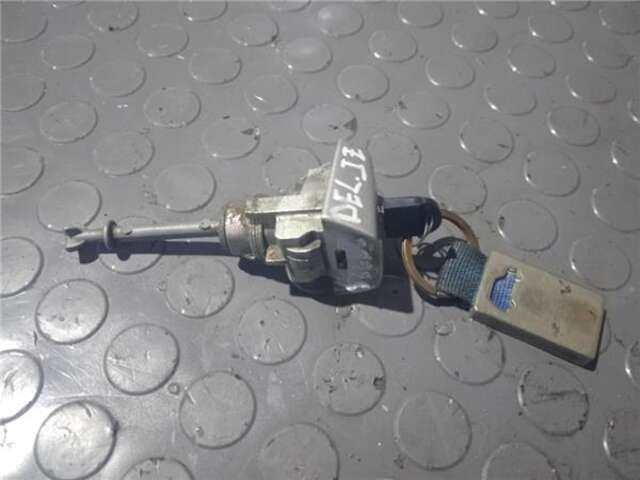 Cerradura Puerta Delantera Izquierda Toyota Prius HÍBRIDO BASIS [HÍBRIDO 57 KW ( 1.5 LTR. - 57 CAT)]