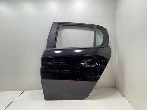 Puerta Trasera Izquierda Peugeot 208 HM05