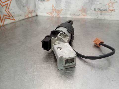 Foto 3ª: Antirrobo Peugeot 308 CONFORT 109CV 80KW [9HX O 9H02] (2010)