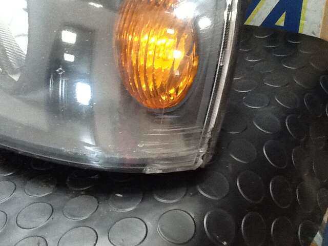 Foto 2ª: Faro Izquierdo Hyundai Elantra 2.0 CRDI (2005)