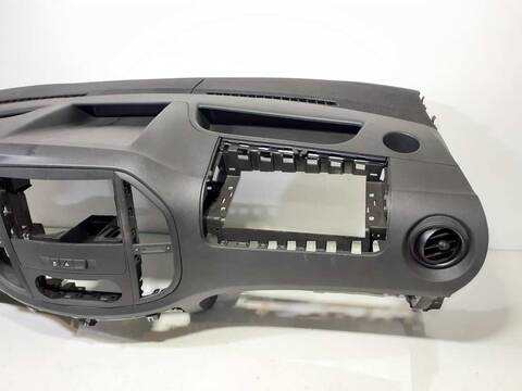 Foto 3ª: Salpicadero Mercedes Vito 2.1 CDI CAT 136CV 100KW (2014)