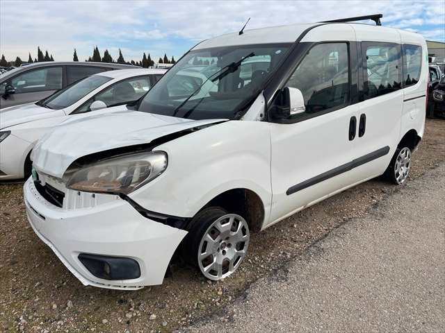 Paragolpes Trasero Fiat Doblo 1.6 D 95cv
