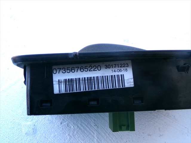 Foto 3ª: Botonera Elevalunas Fiat Ducato 2.3 JTD 2014-2020 [F1AGL411D] (2019)