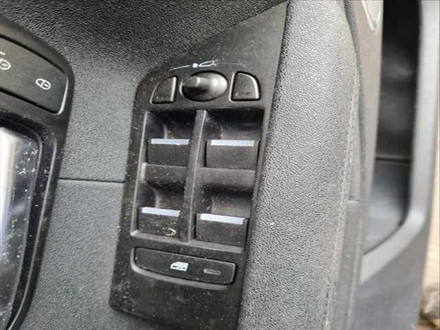 Botonera Elevalunas Land Rover Evoque PURE 150CV 110KW