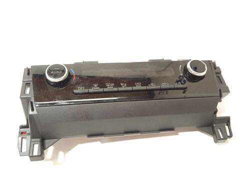 Foto 2ª: Mando Climatizador Toyota Yaris 1.5 HYBRID MXPJ10L) 92CV 68KW [M15A] (2023)