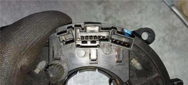 Foto 3ª: Anillo Airbag Bmw X5 3.0 TD 160KW (E53) CAT