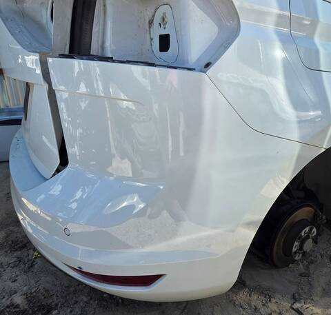 Foto 3ª: Paragolpes Trasero Volkswagen Touran EDITION BMT 116CV 85KW (2019)