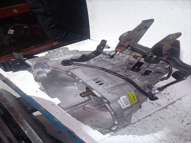 Foto 2ª: Caja Cambios Kia Carnival 2.9 CRDI CAT 185CV 136KW (2006)