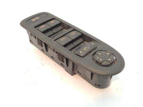 Botonera Elevalunas Citroen C5 2.0 16V RWRFJC RWRFJF) 140CV 103KW