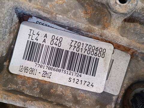 Foto 4ª: Caja Cambios Renault Megane BOSE EDITION III COUPE 110CV 81KW [K9K J8] (2011)
