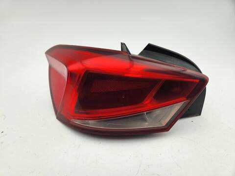 Piloto Trasero Izquierdo Seat Ibiza ERENCE 95CV 70KW