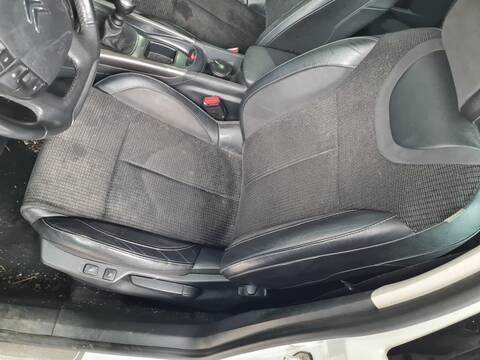 Asientos Traseros Citroen C4 EXCLUSIVE 112CV 82KW