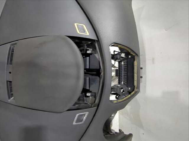 Foto 3ª: Salpicadero Citroen C4 1.6 HDI AUT. 109CV [9HY (DV6TED4) 9HZ (DV6TED4)] (2006)