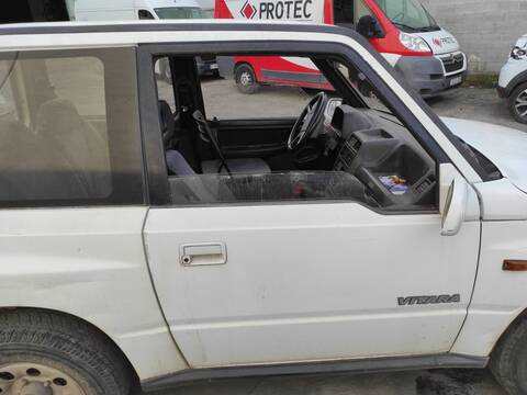 Puerta Delantera Derecha Suzuki Vitara G16A