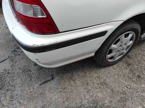 Foto 3ª: Paragolpes Trasero Honda Civic D15Z8 (1999)