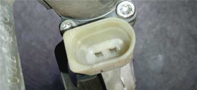 Foto 3ª: Elevalunas Eléctrico Delantero Izquierdo Mercedes Sprinter 216 (906.613) [M 271.951]