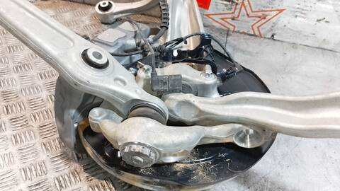 Foto 4ª: Mangueta Delantera Izquierda Mercedes Clase C 160 C 200 206.042) BERLINA 224CV 165KW [M 254.915] (2021)