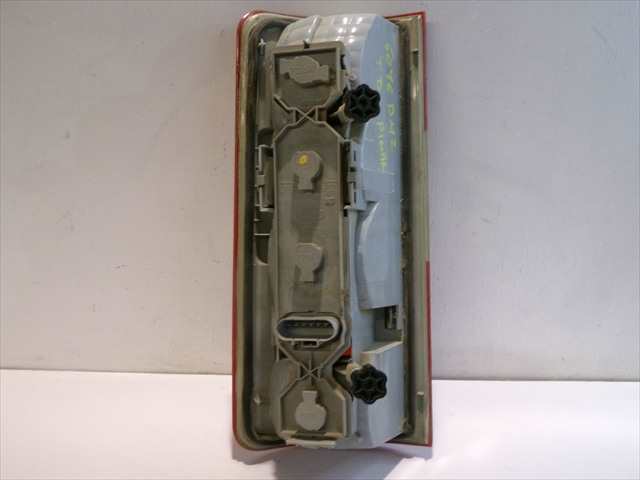 Foto 2ª: Piloto Trasero Derecho Ford Tourneo 1.8 TDCI 2003-2010 [HCPA] (2005)