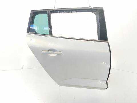 Foto 2ª: Puerta Trasera Derecha Renault Megane VERSION INDEFINIDA (2016)