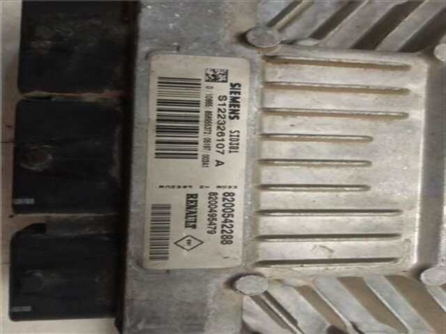 Foto 3ª: Centralita Motor ECU Renault Megane 1.5 AUTHENTIQUE [1.5 LTR. - 78 KW DCI DIESEL] II BERLINA 5P (10.2002-_)