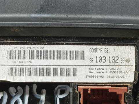 Foto 3ª: Cuadro de Instrumentos Citroen C4 BUSINESS 99CV 73KW [BH02] (2015)