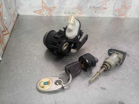 Foto 4ª: Cerradura Puerta Delantera Izquierda Mercedes Clase A 140 160 168.033) 102CV 75KW [166960] (1998)