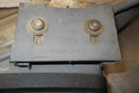 Foto 3ª: Faro Antiniebla Delantero Derecho Peugeot 406 ST BERLINA 110CV 81KW [LFY] (1997)