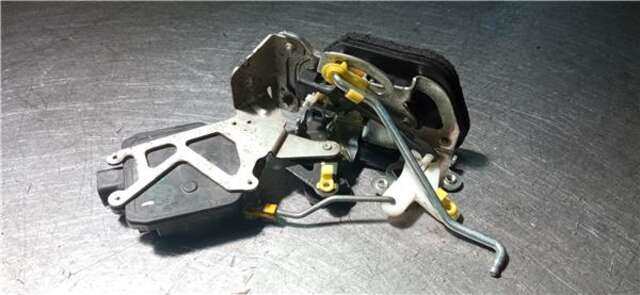 Cerradura Puerta Trasera Derecha Kia Sportage 2.0 16V 4WD